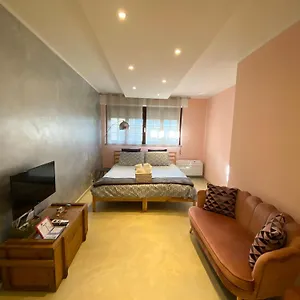 Cool Flat Holiday home